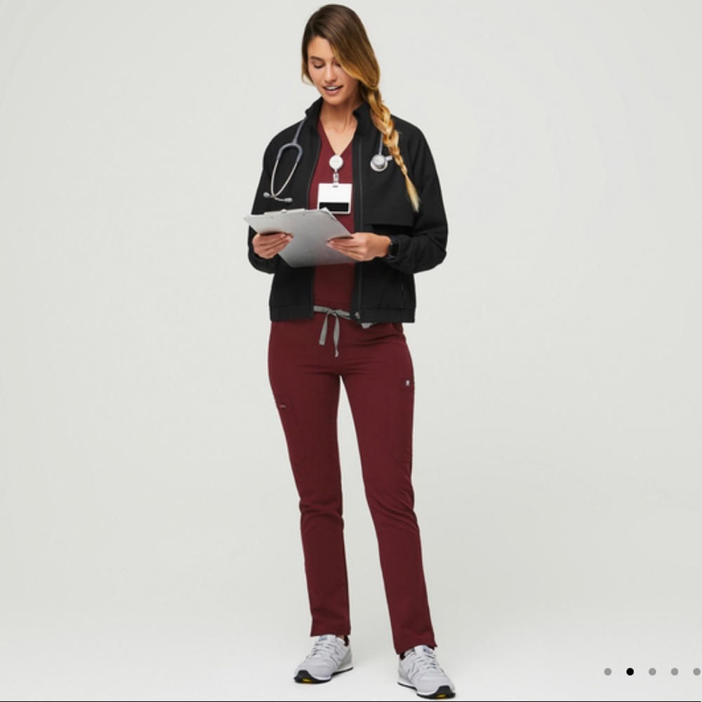 Figs Burgundy Set XXS top/XXS bottom regular